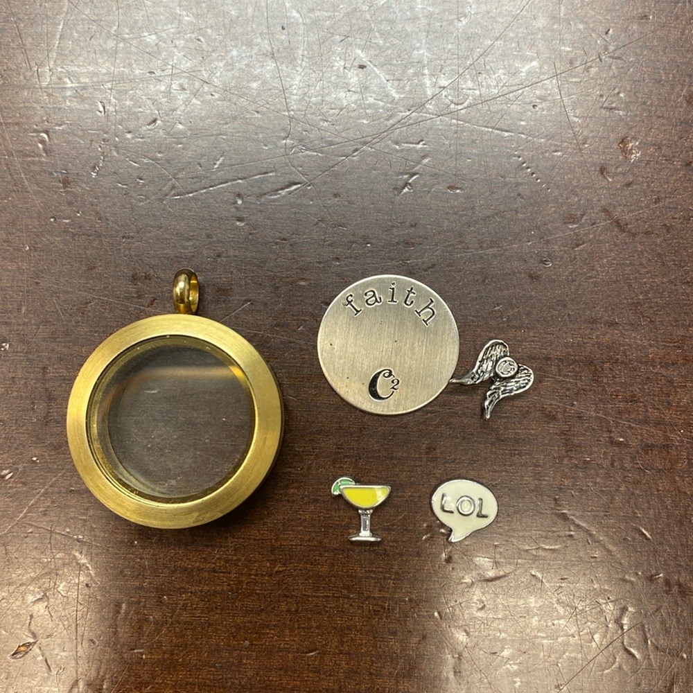 Origami Owl pendant with charms